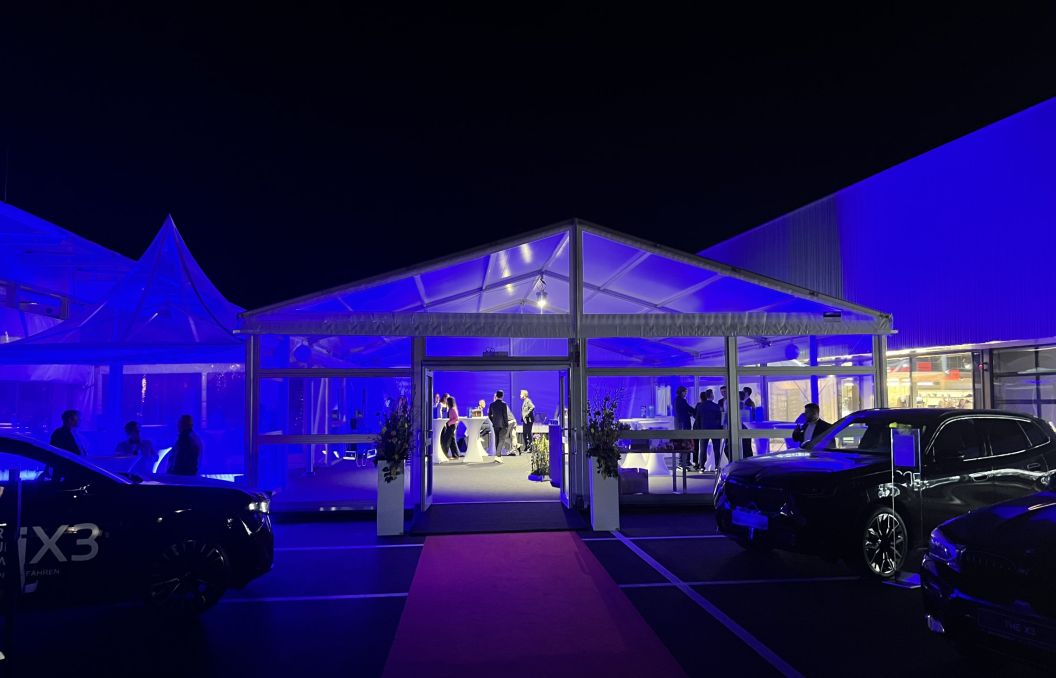 BMW Reichhart, Eröffnungsfeier, Veranstaltung, Leihzelt, Echtglaselemente