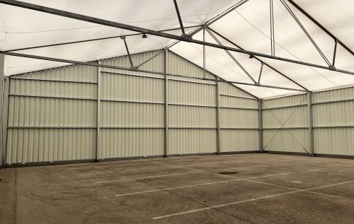 Systembauhalle 20x20m, Trapezblechausführung