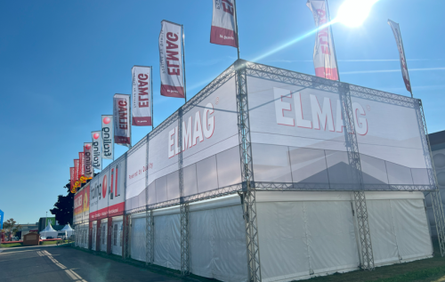 Zelte mit Traversenverbau