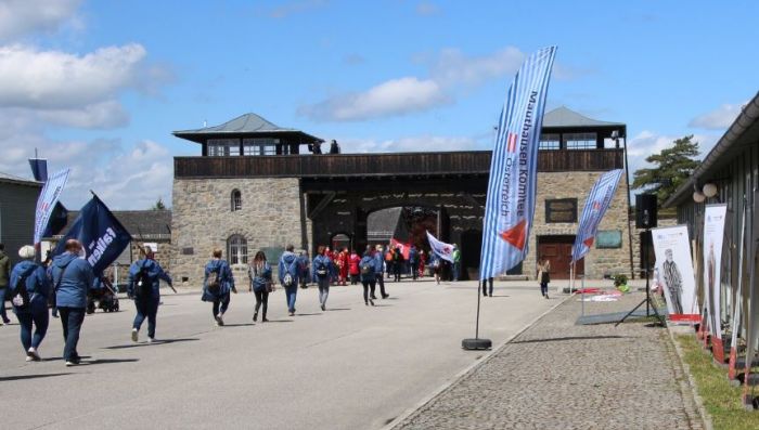 MKÖ - Befreiungsfeier in Mauthausen